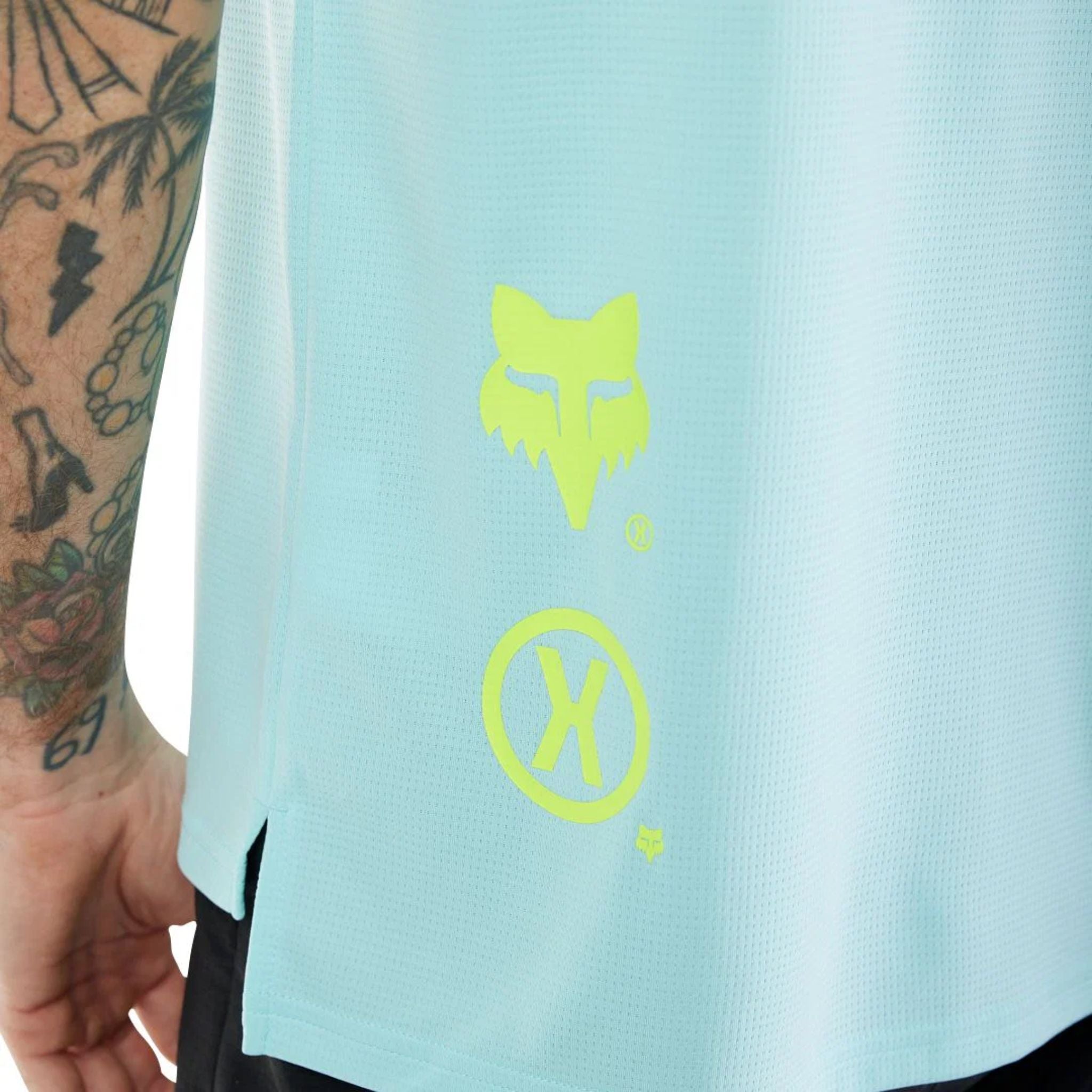 Jersey FOX Defend Elevated color azul para bicicleta de montaña