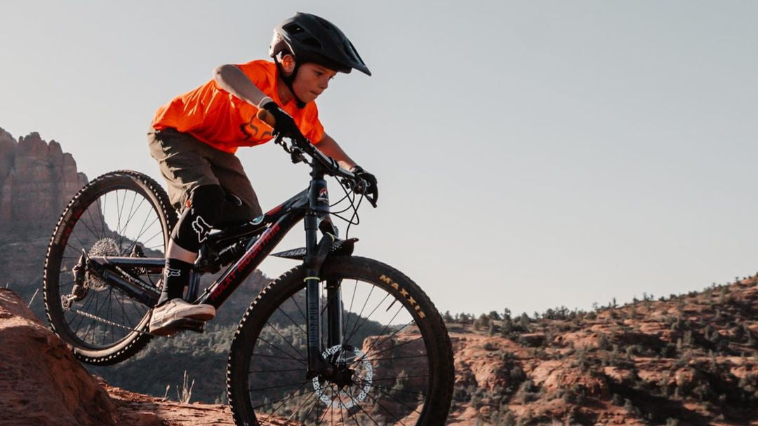 Short Fox Racing Niño
