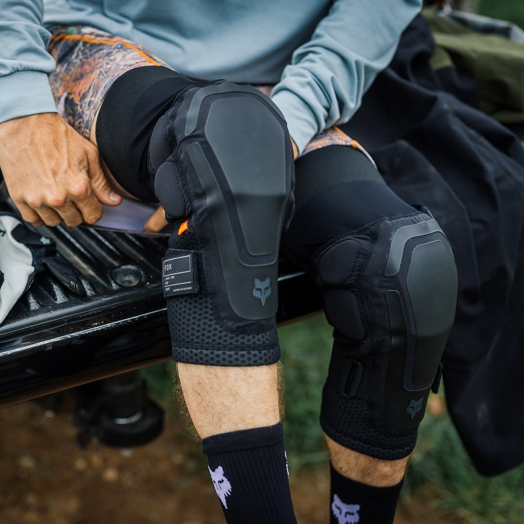 RODILLERAS FOX LAUNCH PRO